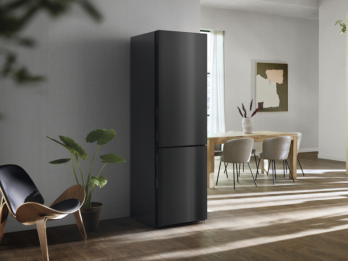 9 miele Miele_Frigo congelatore KFN 4898 A-10 D Blacksteel.png