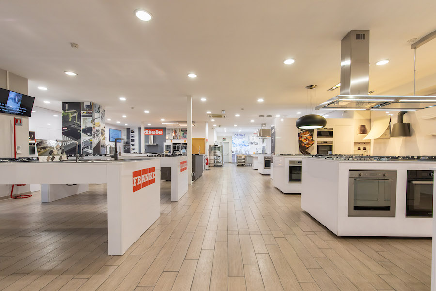 Cedi Showroom Casoria6 copia