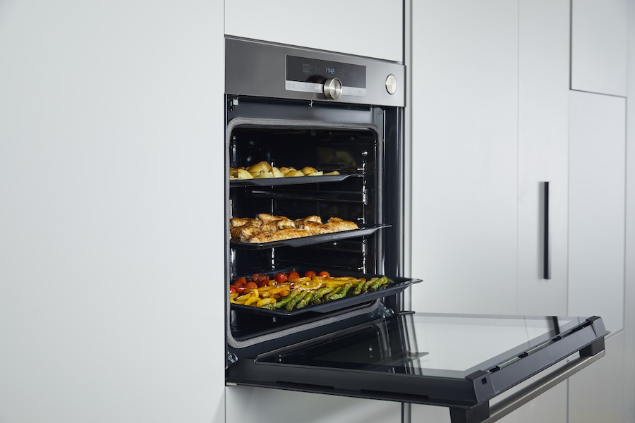 hisense new oven 2021 simultanious cooking 1.jpg