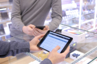 La convenienza relativa: perch&eacute; il cliente confronta i prezzi ma compra il servizio