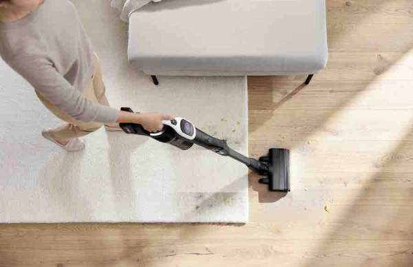 Bosch, la scopa elettrica "Unlimited 10" controlla l&rsquo;efficacia di aspirazione