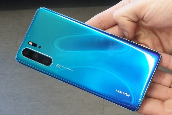 RECENSIONE - Huawei P30 e P30 Pro: oltre le foto cosa rimane?