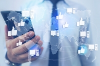 Mediaworld vs Unieuro su Facebook. And the winner is&hellip;