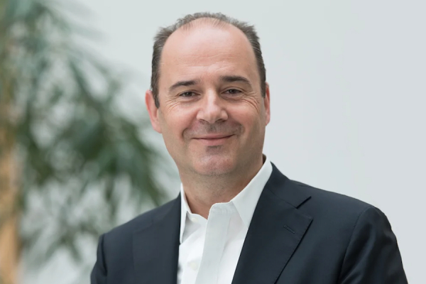 Sony, Stephane Labrousse torna a guidare l'Italia