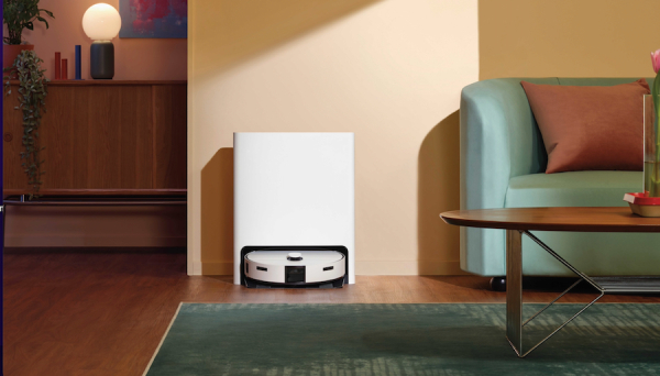Jet Bot Combo AI di Samsung: il robot che aspira, lava i pavimenti e&hellip;i panni sporchi