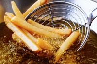 La frittura fa male? Forse s&igrave;, anzi no