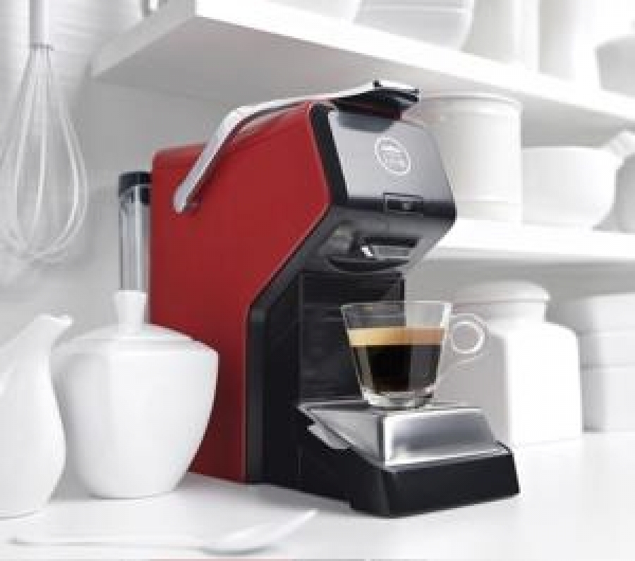 Lavazza ed Electrolux prendono ancora il caffè insieme - Bianco e Bruno,  Magazine di elettrodomestici e di elettronica di consumo
