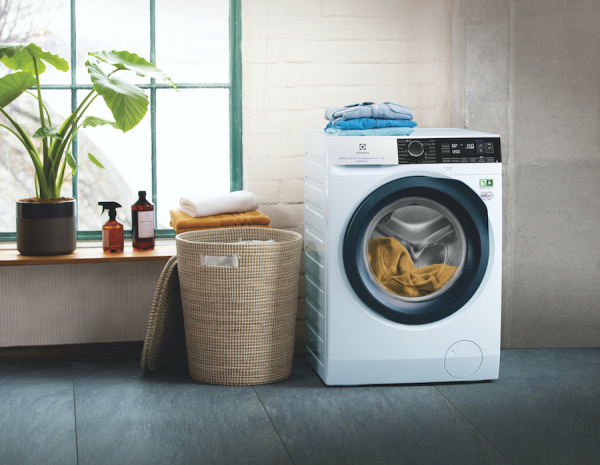 Electrolux lava all'insegna del risparmio