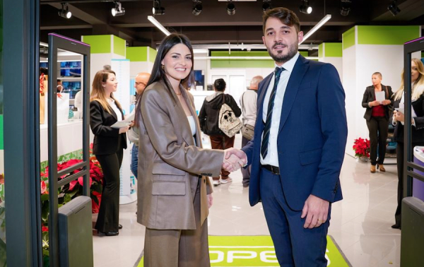 Gianmarco Lopes con la moglie Alessandra Celi
