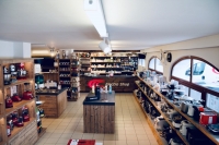 Il negozio che sembra una baita: Electro Shop in Val Badia