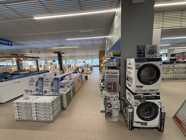 Meliconi, accessori bianco: pi&ugrave; margini con scaffale tutto l'anno e corretta esposizione