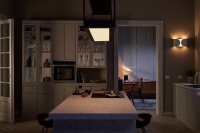 Un'immagine tratta dagli spot della nuova campagna Whirlpool.