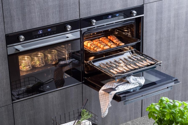 Midea: dopo il clima arrivano il freddo, il lavaggio e la cottura. Insomma, la casa