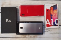 DOPPIA RECENSIONE - Samsung Galaxy A10 contro LG K40