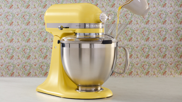 Per KitchenAid il colore dell&rsquo;anno &egrave; Butter