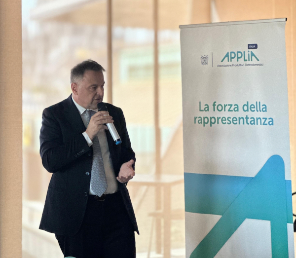 Il presidente Paolo Lioy durante il suo intervento