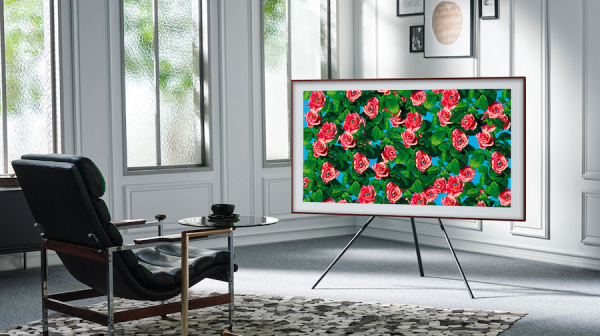 Le foto pop che trasformano il tv in una galleria d'arte