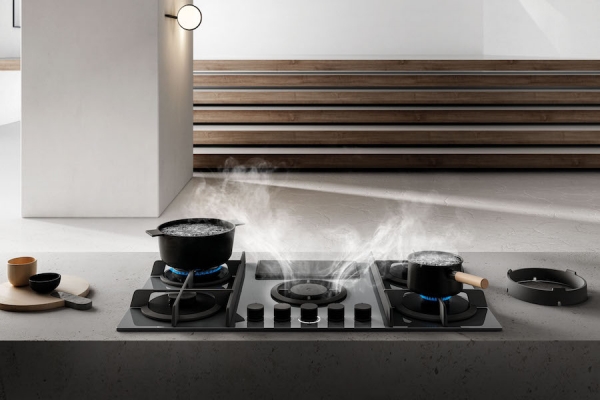 Un piano cottura a gas, ma aspirante