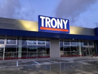 Trony ha aperto vicino a Cagliari