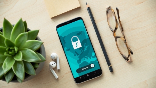 Mettere in sicurezza i dati del tuo smartphone? Si pu&ograve;