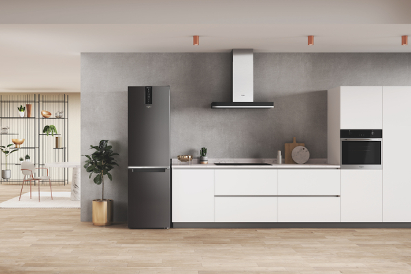 Whirlpool Black Line: freddo con stile