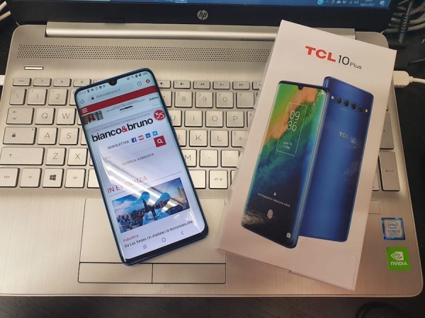 RECENSIONE - TCL 10 Plus